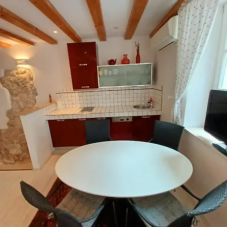 Penzion Dolac Stone House Hvar Town